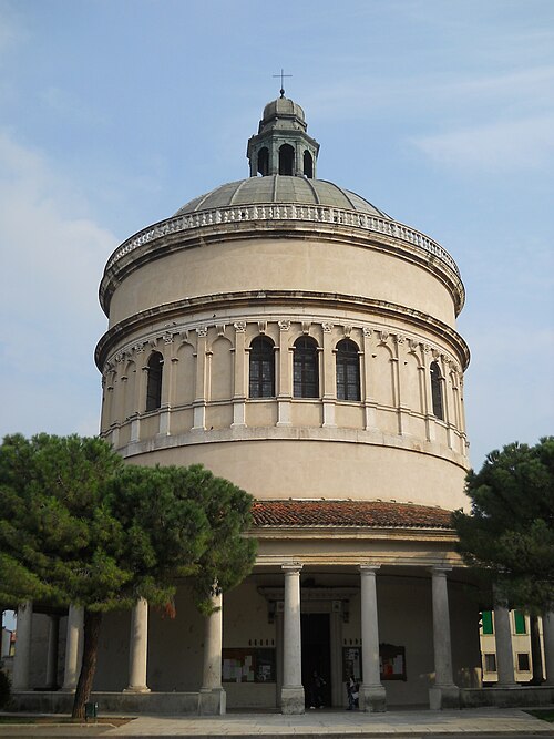 Madonna di Campagna